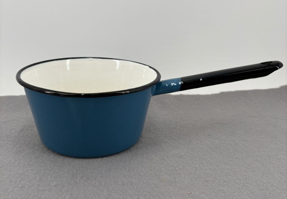 Blue & White Graniteware Pot Cooking Pan Made Poland 16 Kitchen Vintage
